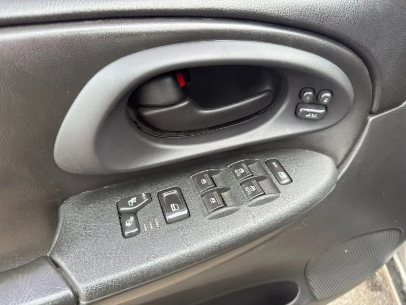 2008 Chevrolet Trailblazer - Image 18 of 20