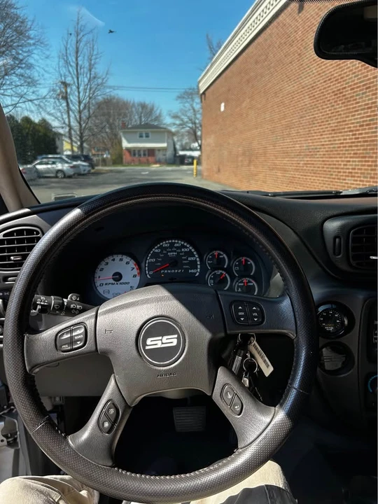 2008 Chevrolet Trailblazer - Image 9 of 17