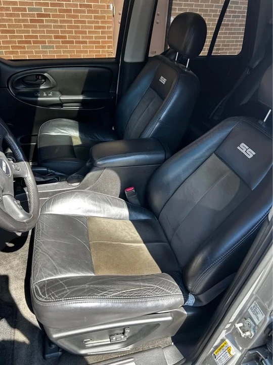 2008 Chevrolet Trailblazer - Image 10 of 17