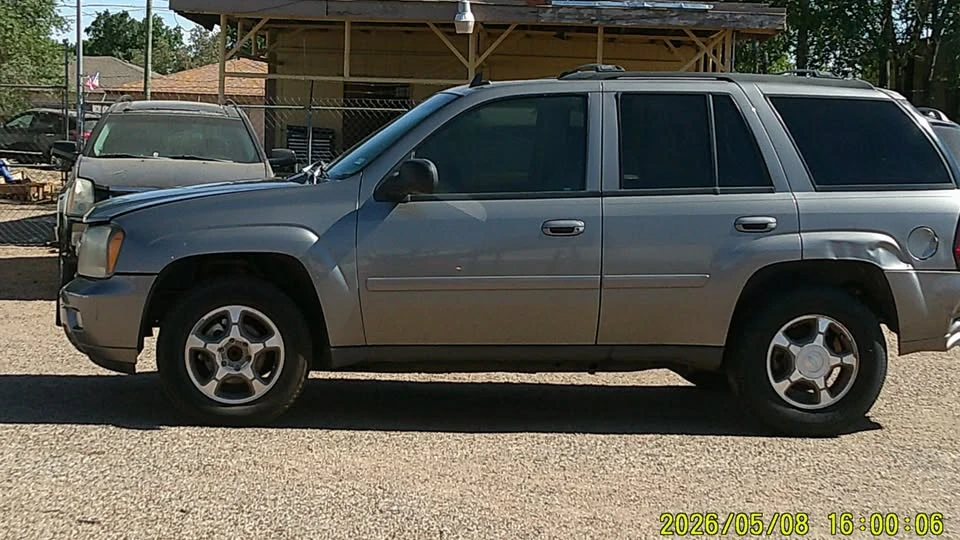 2008 Chevrolet Trailblazer - Image 2 of 16