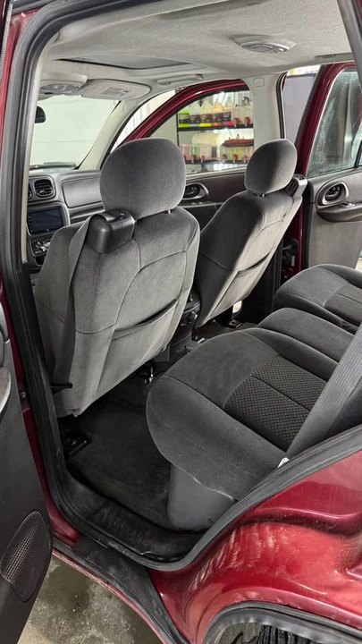 2008 Chevrolet Trailblazer - Image 7 of 10