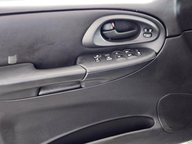 2008 Chevrolet Trailblazer - Image 15 of 20