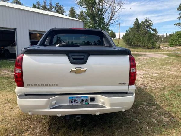 2008 Chevrolet Avalanche - Image 4 of 28
