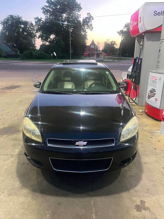 2008 Chevrolet SS - Image 2 of 3