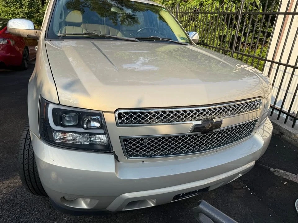 2008 Chevrolet Tahoe 3rd Gen - Image 2 of 9