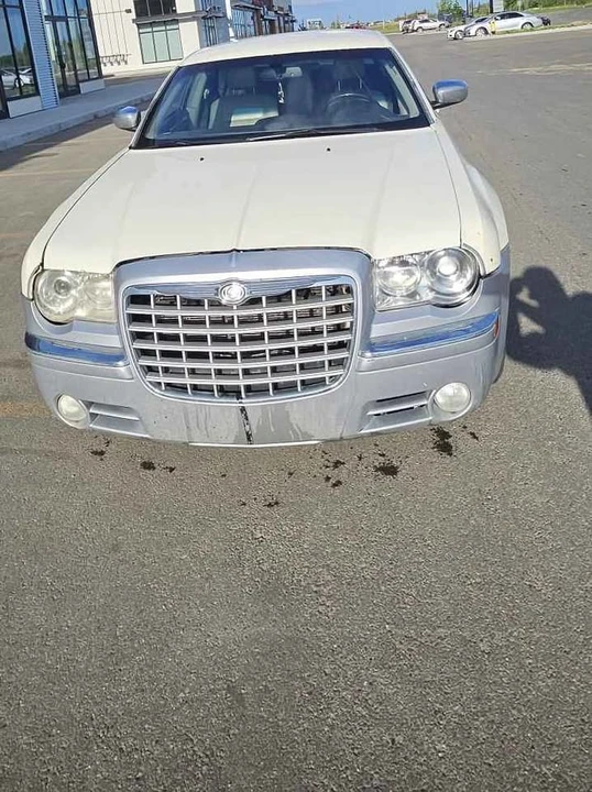 2008 Chrysler 300 (2005-2023) - Image 8 of 10