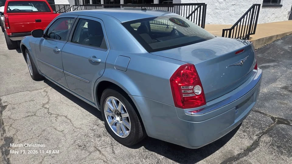 2008 Chrysler 300 (2005-2023) - Image 5 of 12