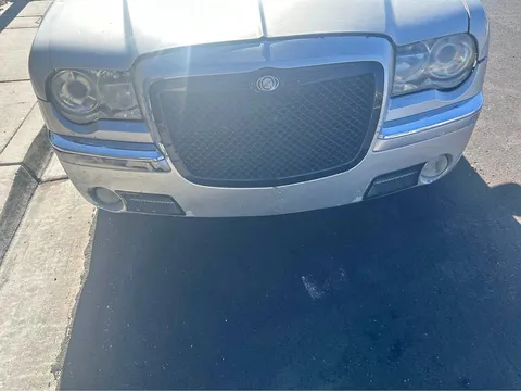2008 Chrysler 300C Platinum Sedan 4D