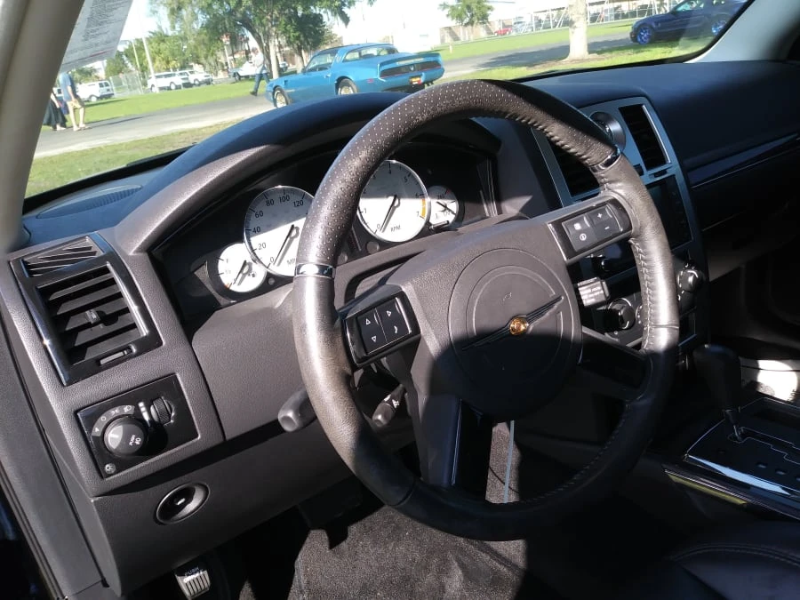 2008 Chrysler 300 (2005-2023) - Image 3 of 6