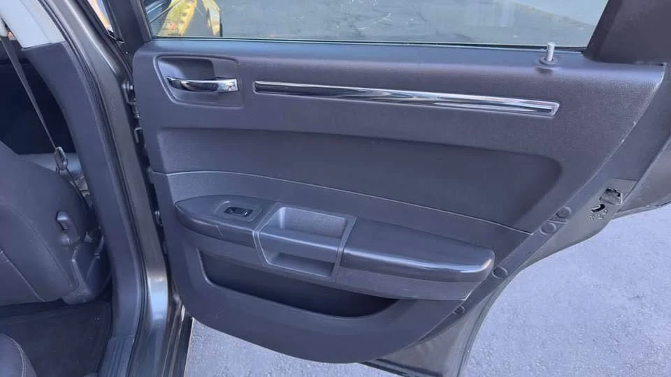 2008 Chrysler 300 (2005-2023) - Image 16 of 20
