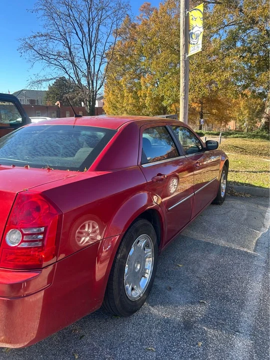 2008 Chrysler 300 (2005-2023) - Image 4 of 8