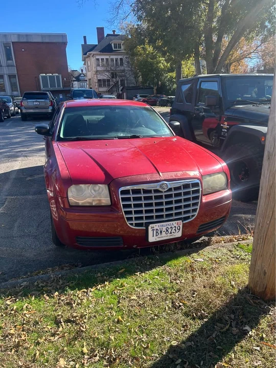 2008 Chrysler 300 (2005-2023) - Image 2 of 8
