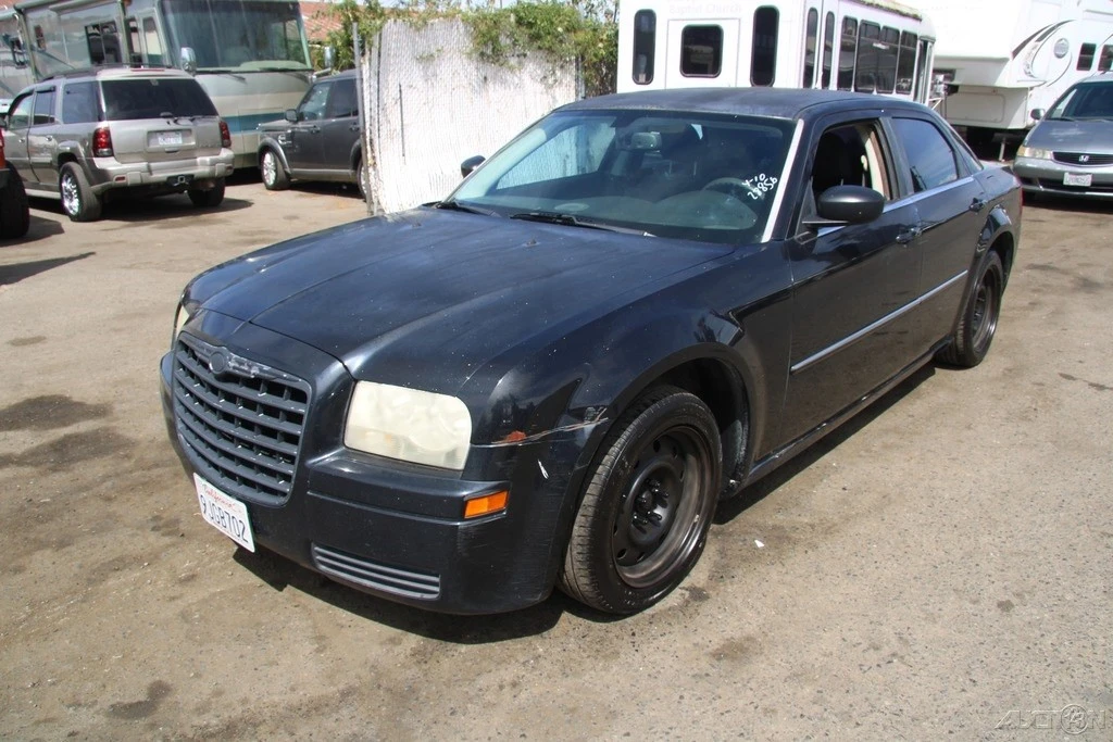 2008 Chrysler 300 (2005-2023) - Image 2 of 21