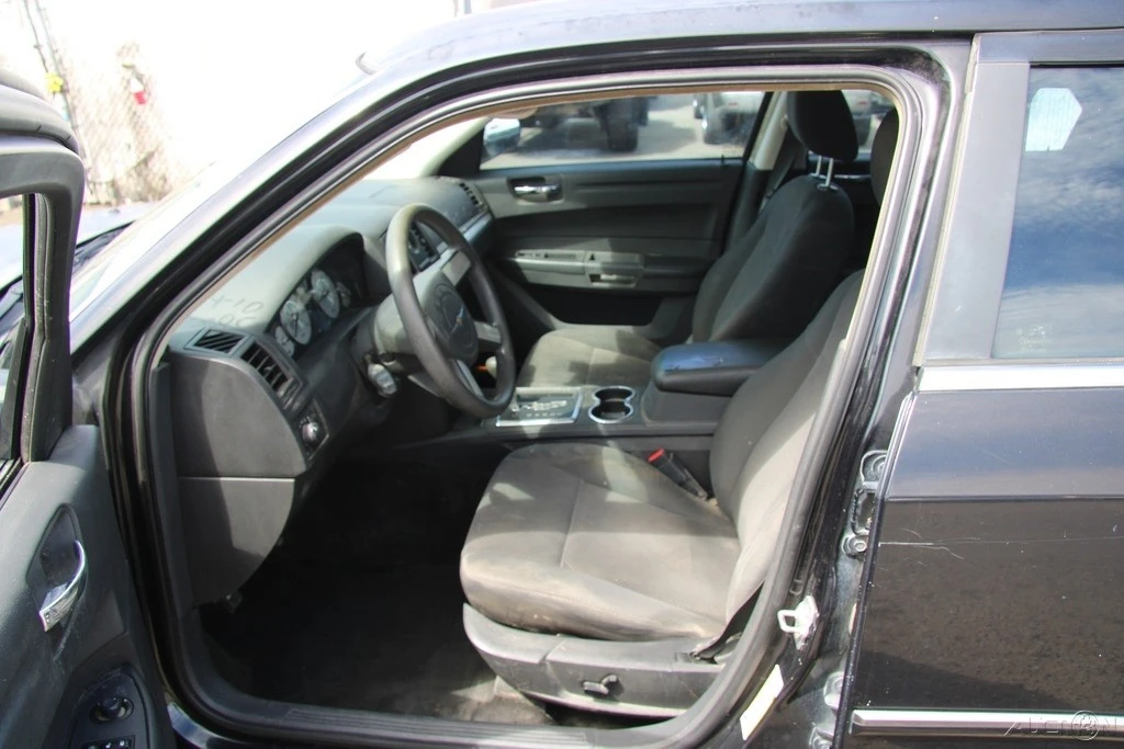 2008 Chrysler 300 (2005-2023) - Image 14 of 21