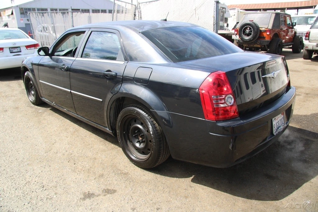 2008 Chrysler 300 (2005-2023) - Image 5 of 21