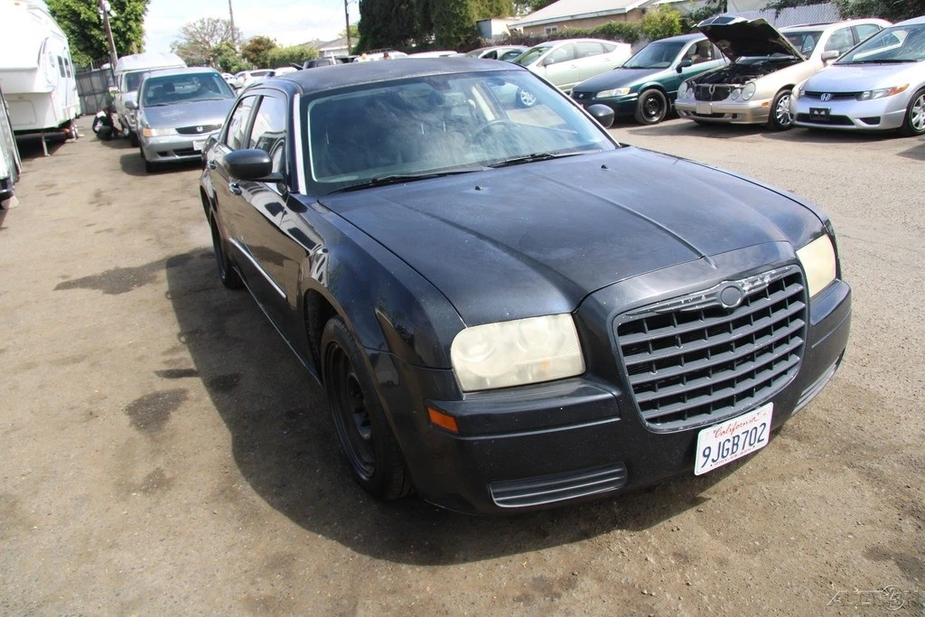 2008 Chrysler 300 (2005-2023) - Image 10 of 21