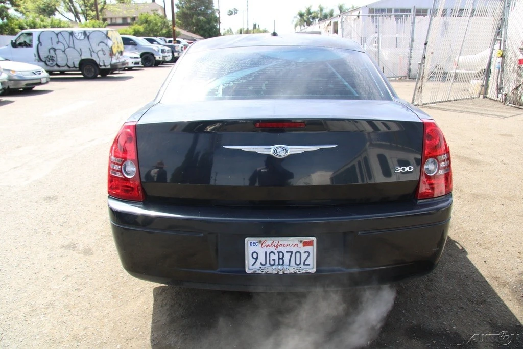 2008 Chrysler 300 (2005-2023) - Image 6 of 21