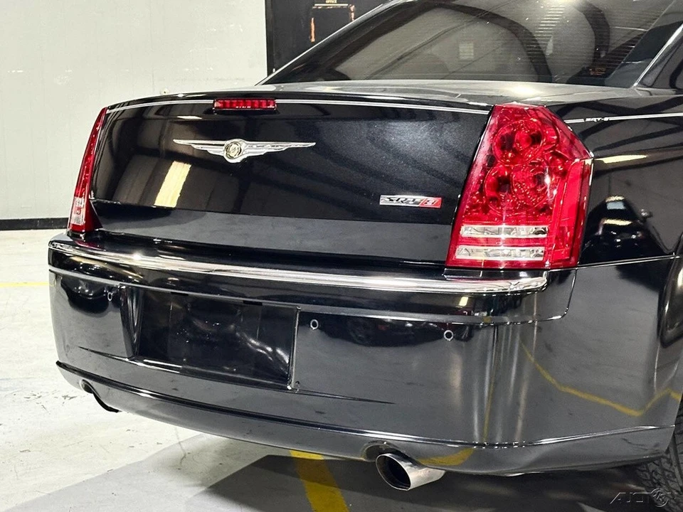 2008 Chrysler 300 (2005-2023) - Image 8 of 21