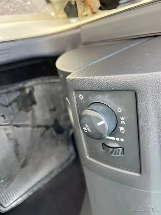 2008 Chrysler 300 (2005-2023) - Image 12 of 21