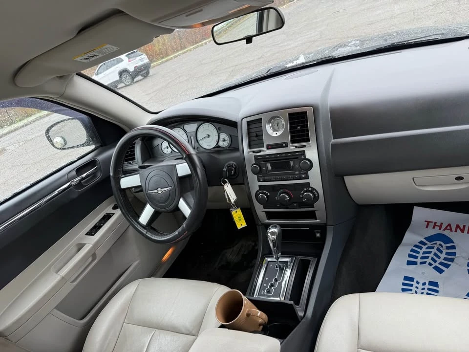 2008 Chrysler 300 (2005-2023) - Image 16 of 16