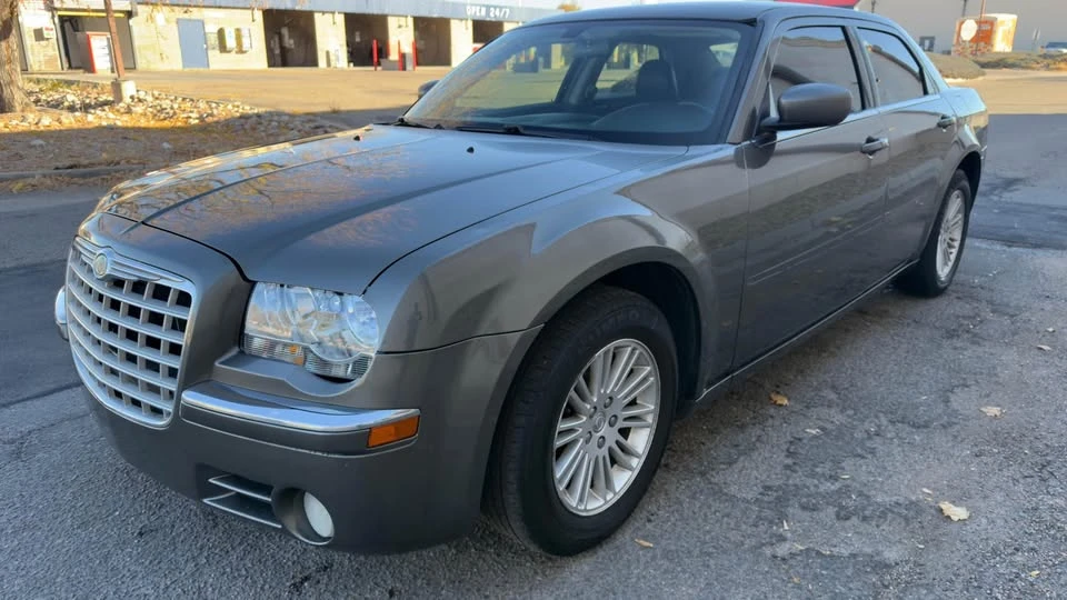 2008 Chrysler 300 (2005-2023) - Image 2 of 18
