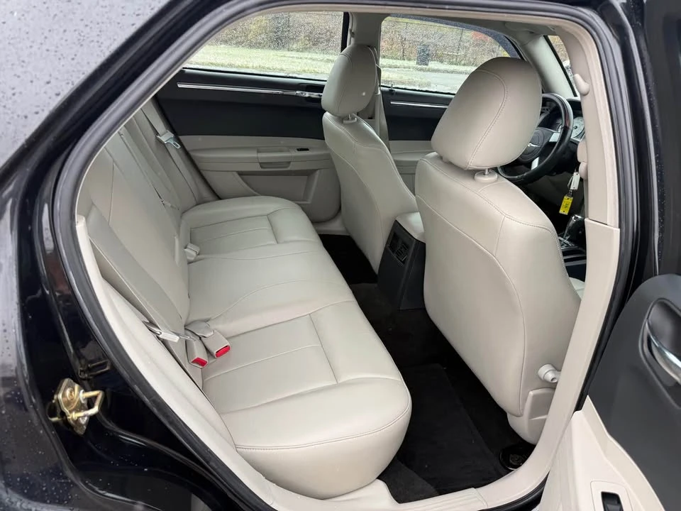 2008 Chrysler 300 (2005-2023) - Image 14 of 16
