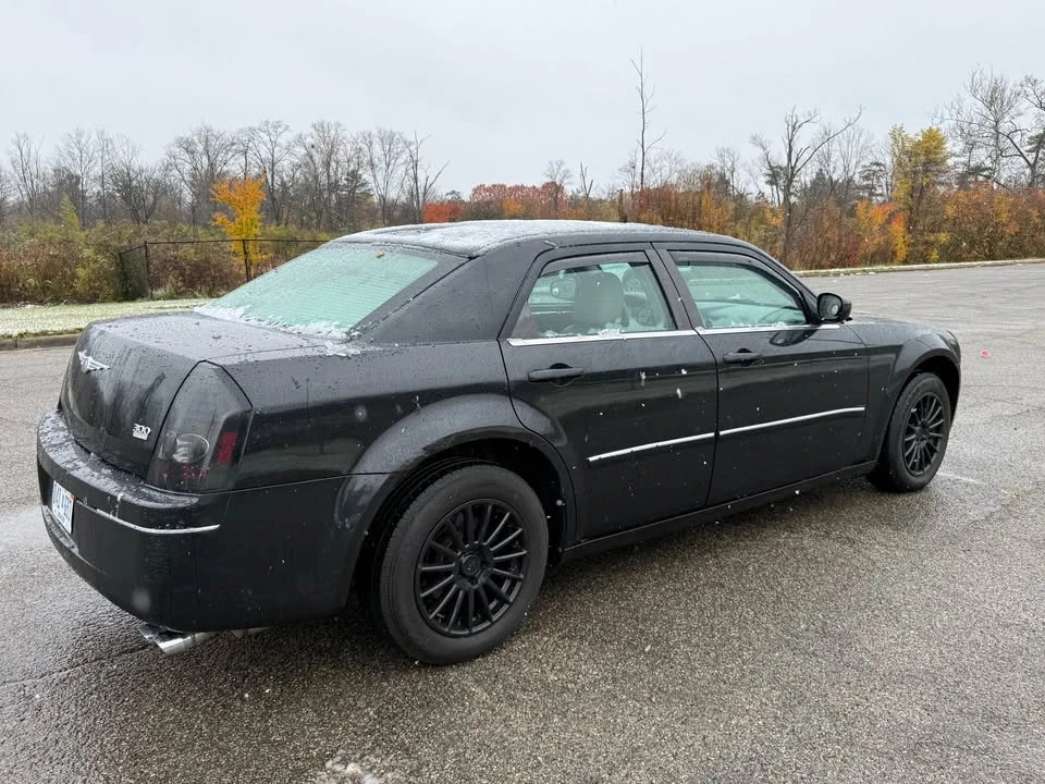 2008 Chrysler 300 (2005-2023) - Image 3 of 16