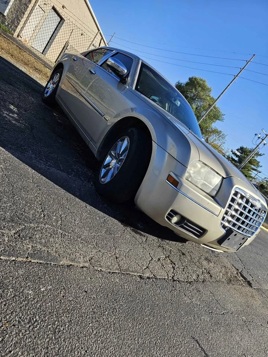 2008 Chrysler 300 (2005-2023) - Image 4 of 9