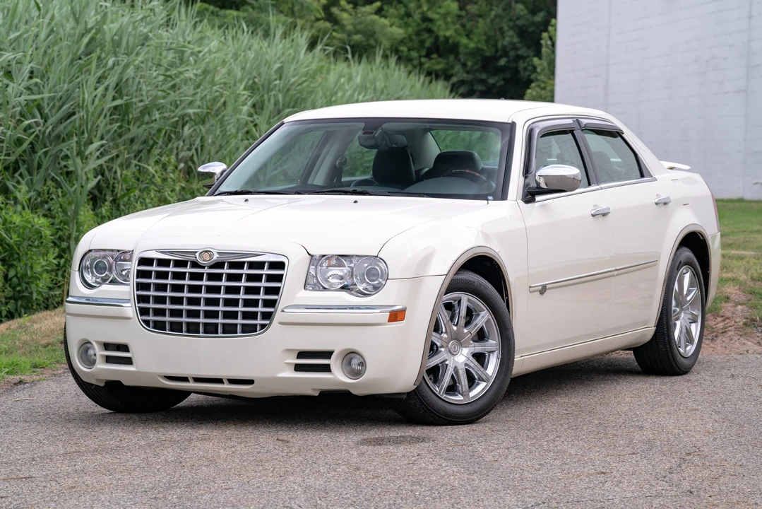 2008 Chrysler 300 (2005-2023) - Image 8 of 31