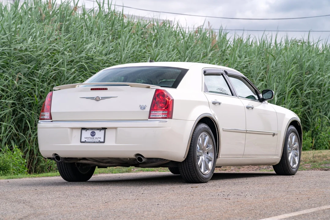 2008 Chrysler 300 (2005-2023) - Image 14 of 31