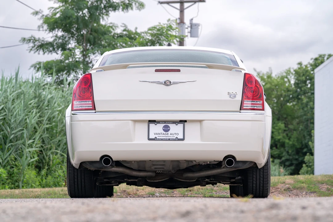 2008 Chrysler 300 (2005-2023) - Image 13 of 31