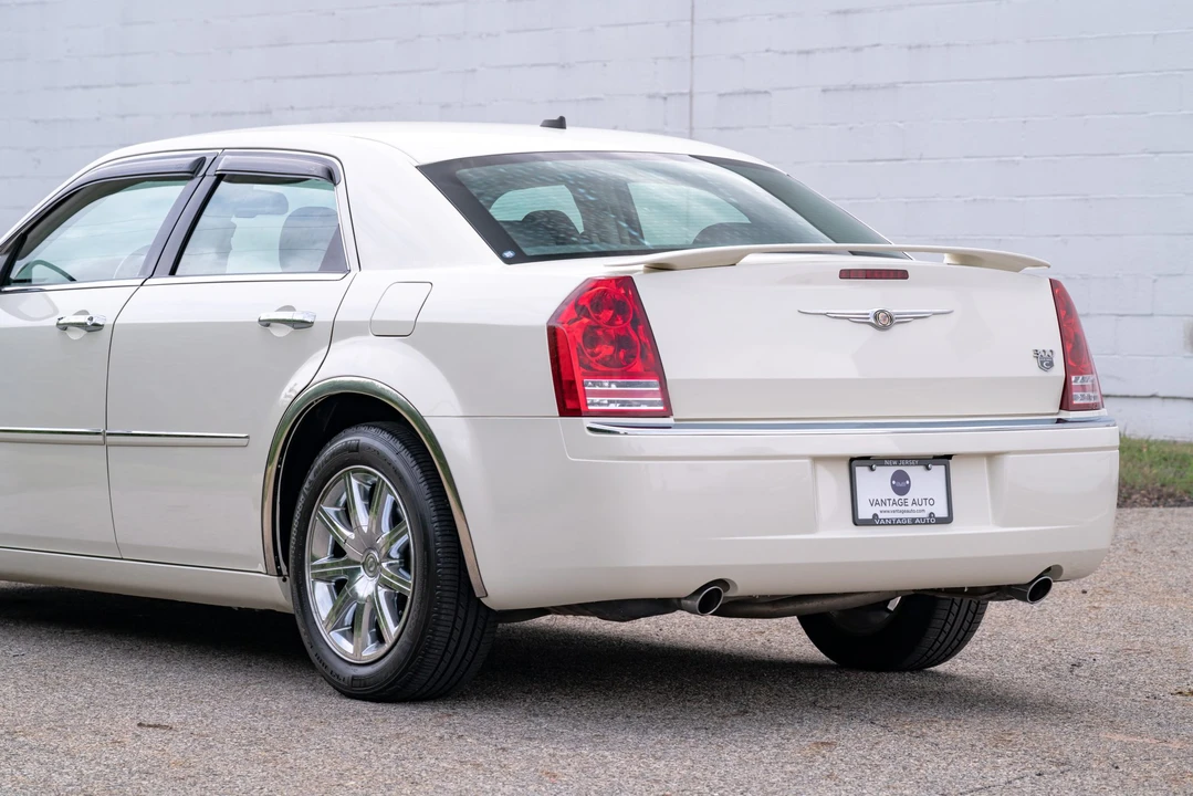 2008 Chrysler 300 (2005-2023) - Image 23 of 31