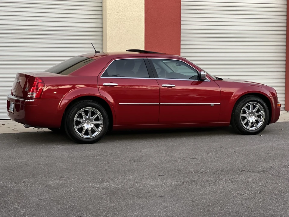 2008 Chrysler 300 (2005-2023) - Image 28 of 31