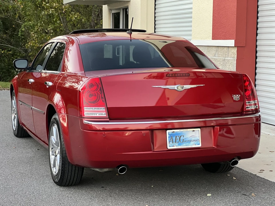 2008 Chrysler 300 (2005-2023) - Image 19 of 31