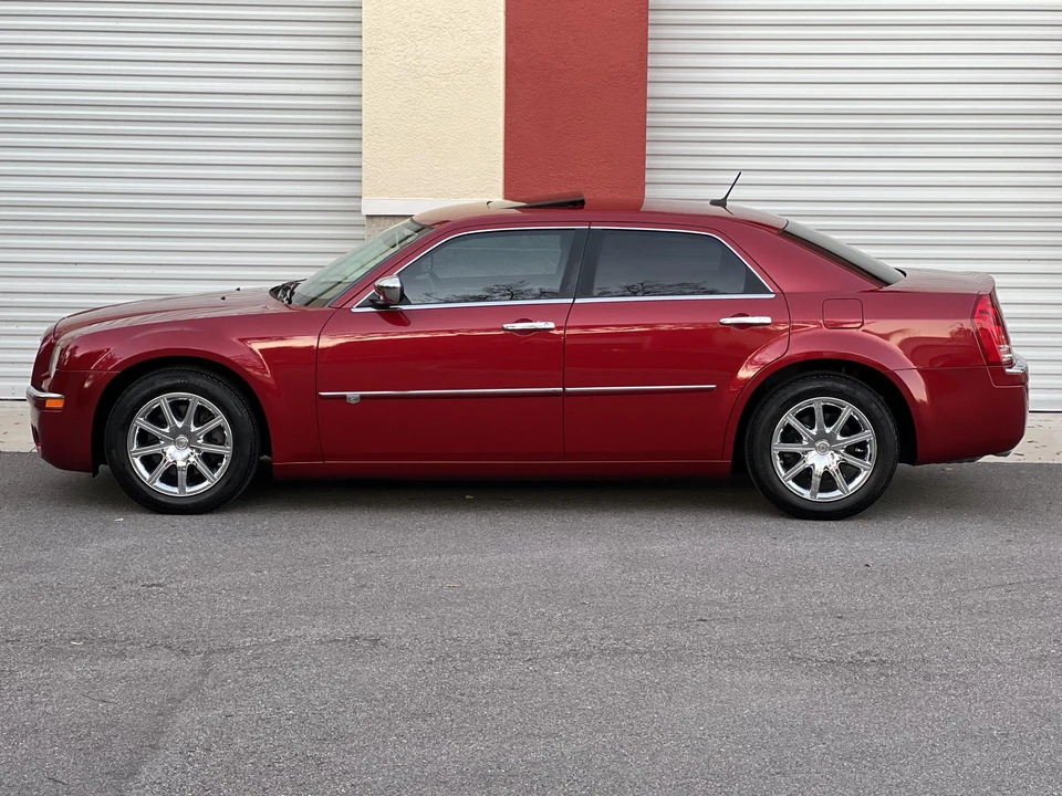 2008 Chrysler 300 (2005-2023) - Image 10 of 31
