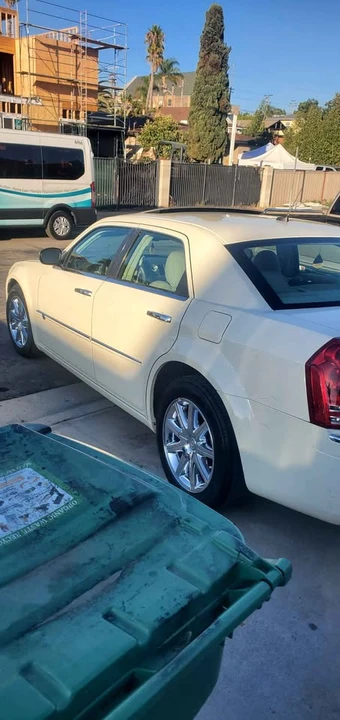 2008 Chrysler 300 (2005-2023) - Image 3 of 9