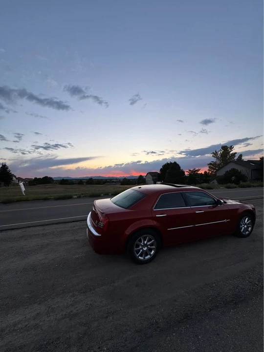 2008 Chrysler 300 (2005-2023) - Image 2 of 3