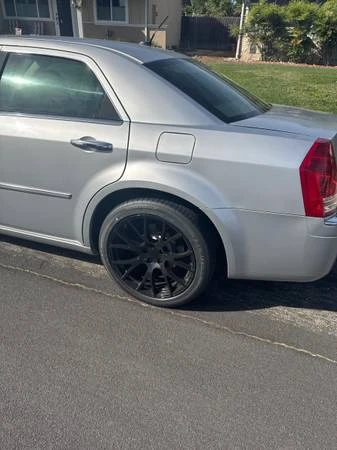2008 Chrysler 300 (2005-2023) - Image 6 of 7