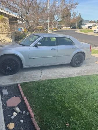 2008 Chrysler 300 (2005-2023) - Image 2 of 7