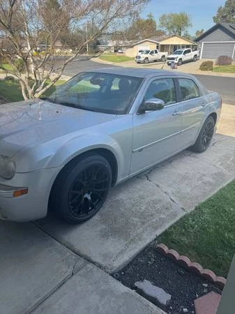 2008 Chrysler 300 (2005-2023) - Image 3 of 7