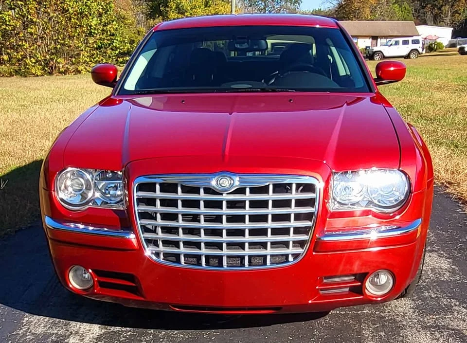 2008 Chrysler 300 (2005-2023) - Image 7 of 11