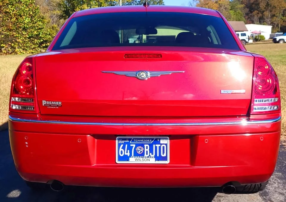 2008 Chrysler 300 (2005-2023) - Image 10 of 11