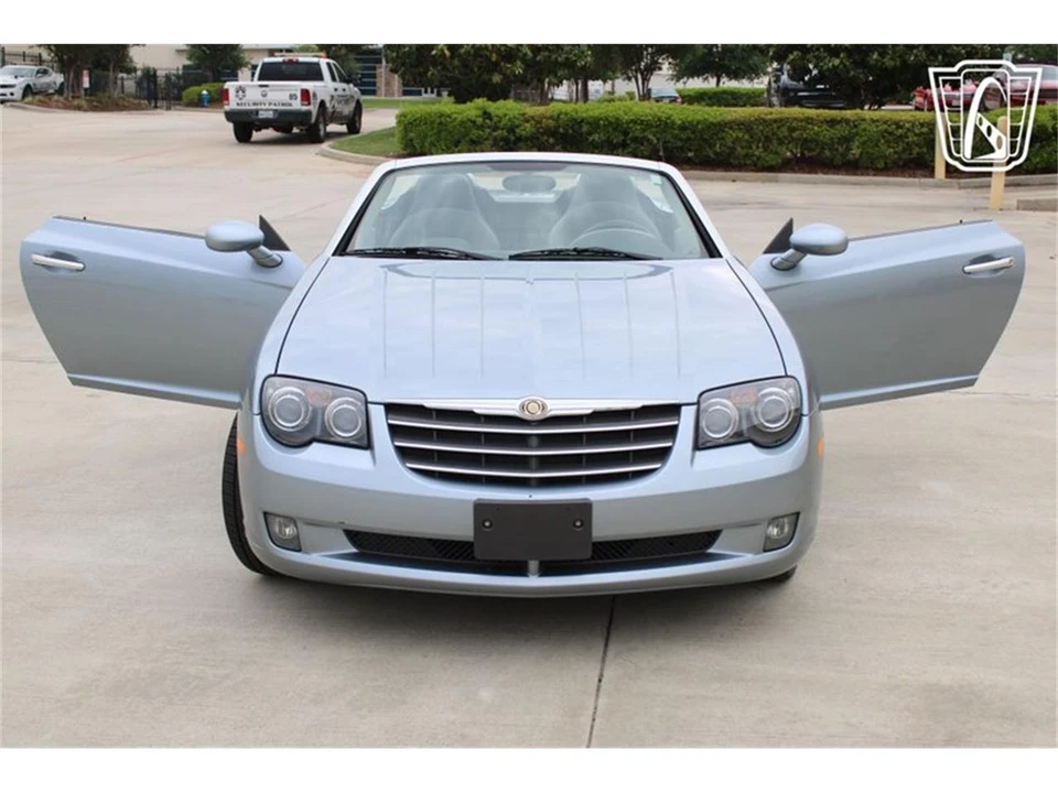 2008 Chrysler Crossfire - Image 6 of 31