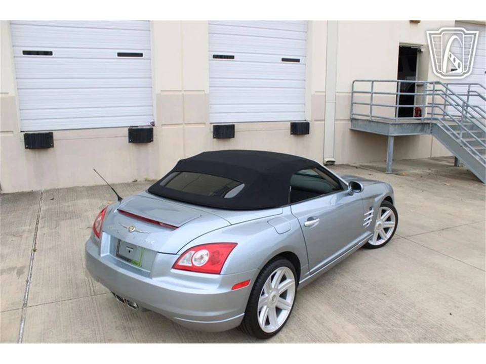 2008 Chrysler Crossfire - Image 22 of 31