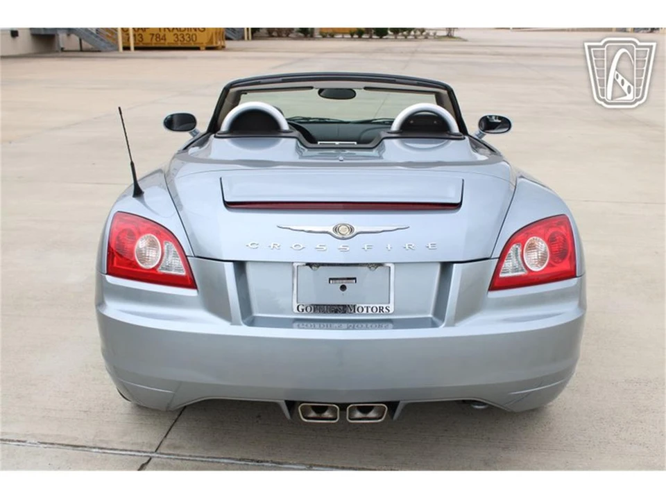 2008 Chrysler Crossfire - Image 3 of 31