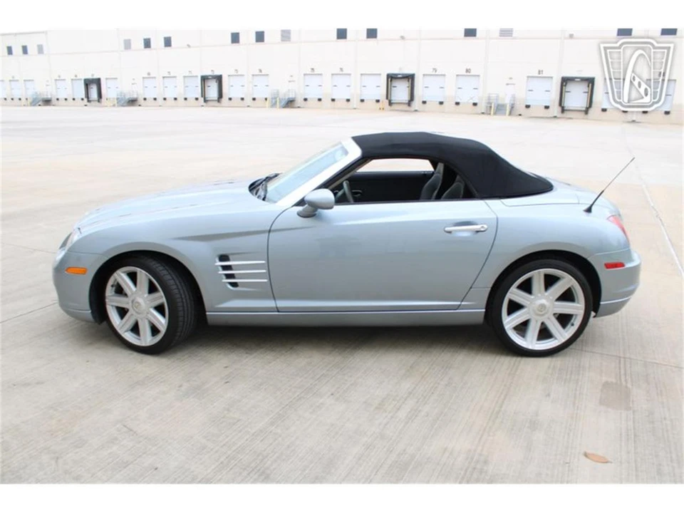 2008 Chrysler Crossfire - Image 13 of 31