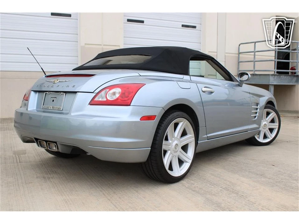 2008 Chrysler Crossfire - Image 24 of 31