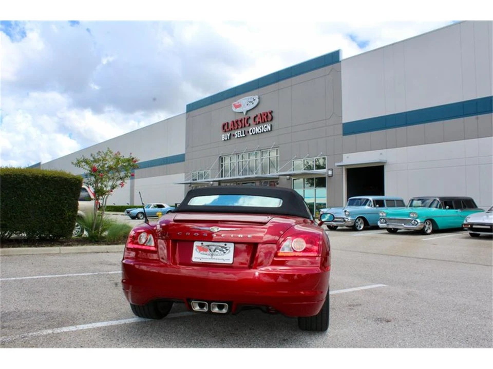 2008 Chrysler Crossfire - Image 15 of 31