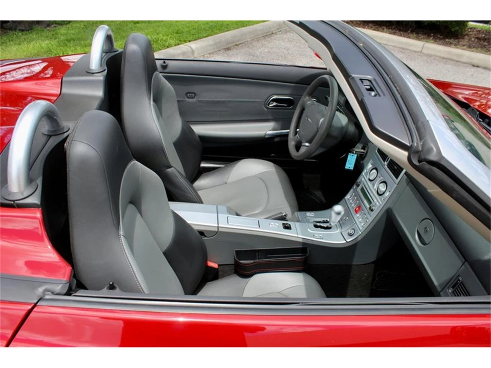 2008 Chrysler Crossfire - Image 29 of 31