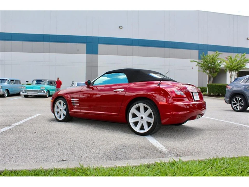 2008 Chrysler Crossfire - Image 13 of 31